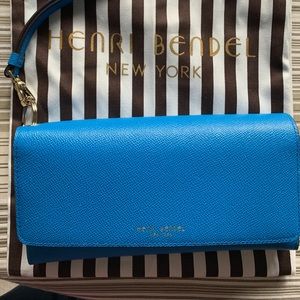 Henri Bendel Uptown Organizer Wristlet Wallet